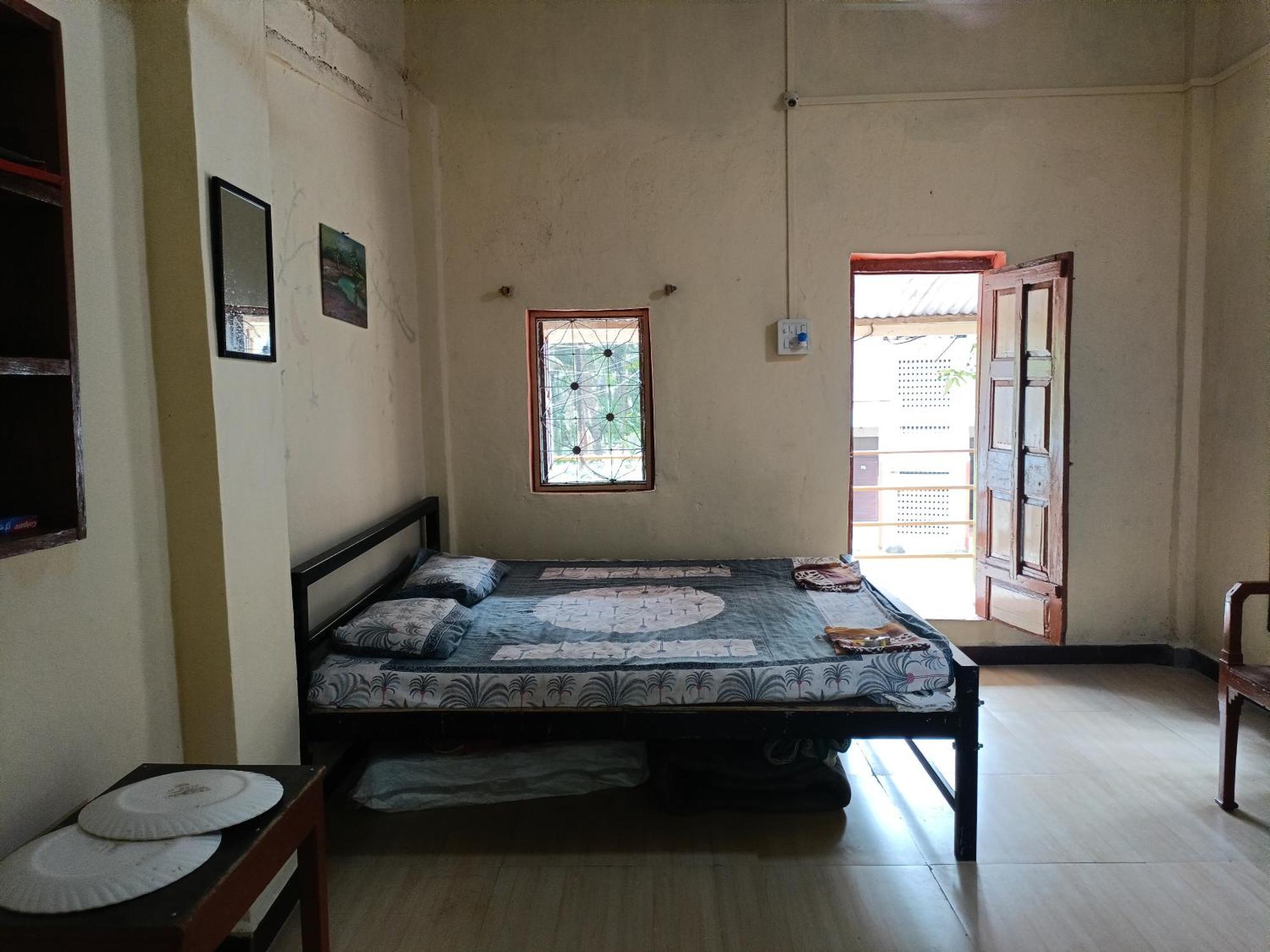 Parvati Niwas Homestay -Nearby Revdanda Beach & Fort - Wifi Available Alībāg Eksteriør bilde